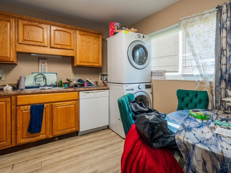 4141 Redonda Lane, Dayton, OH 45416 Photo 8