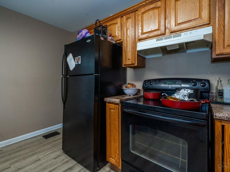 4141 Redonda Lane, Dayton, OH 45416 Photo 9