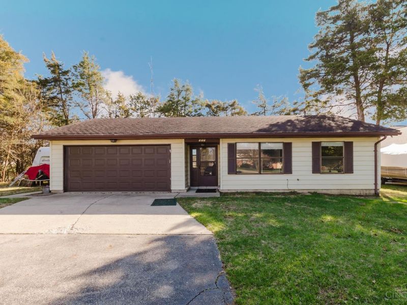 777 Lakengren Drive, Eaton, OH 45320 Photo 2