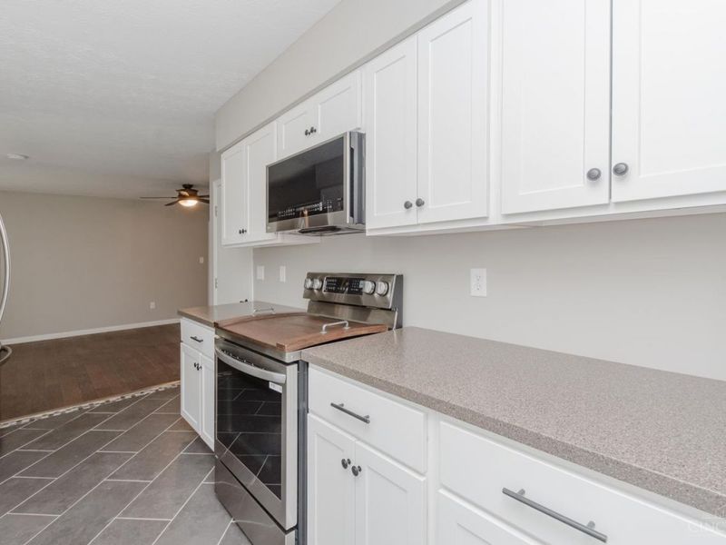 777 Lakengren Drive, Eaton, OH 45320 Photo 9