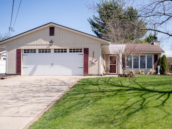 205 Heather Way Street, Middletown, OH 45042