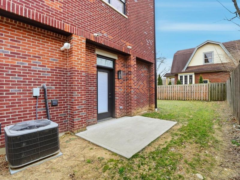 3847 Drake Avenue, Cincinnati, OH 45209 Photo 57