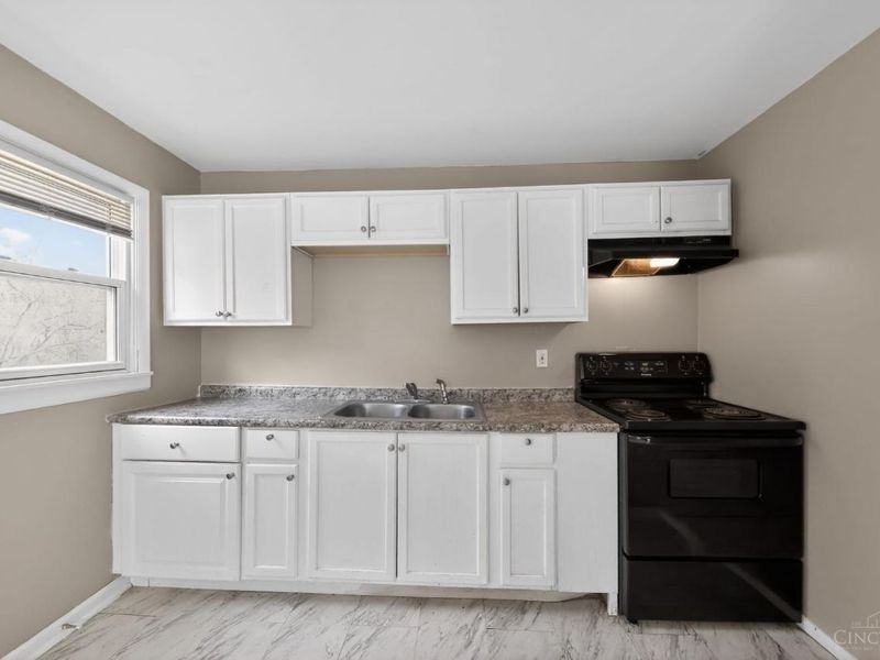 4438 Schulte Drive, Cincinnati, OH 45205 Photo 11