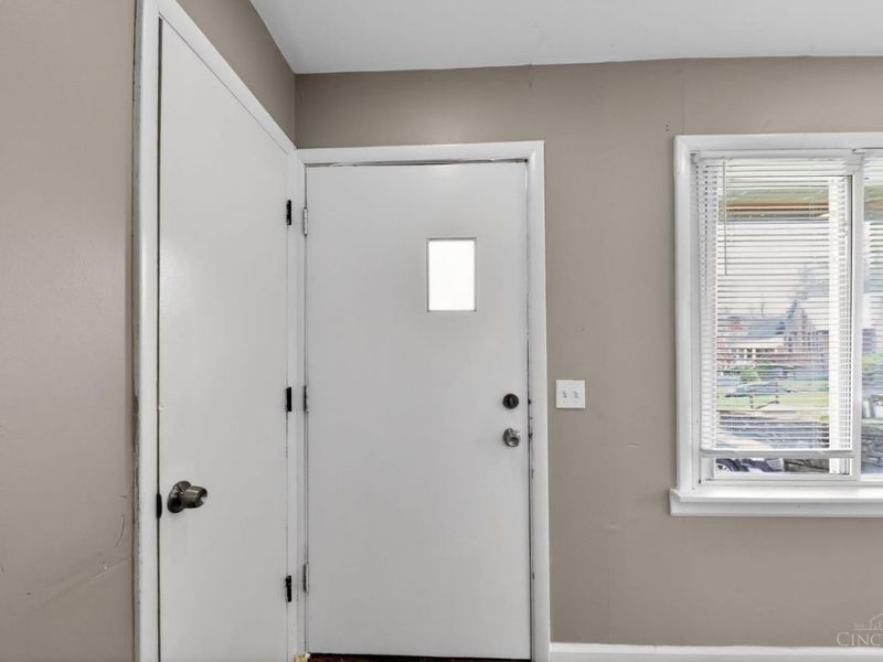4438 Schulte Drive, Cincinnati, OH 45205 Photo 6