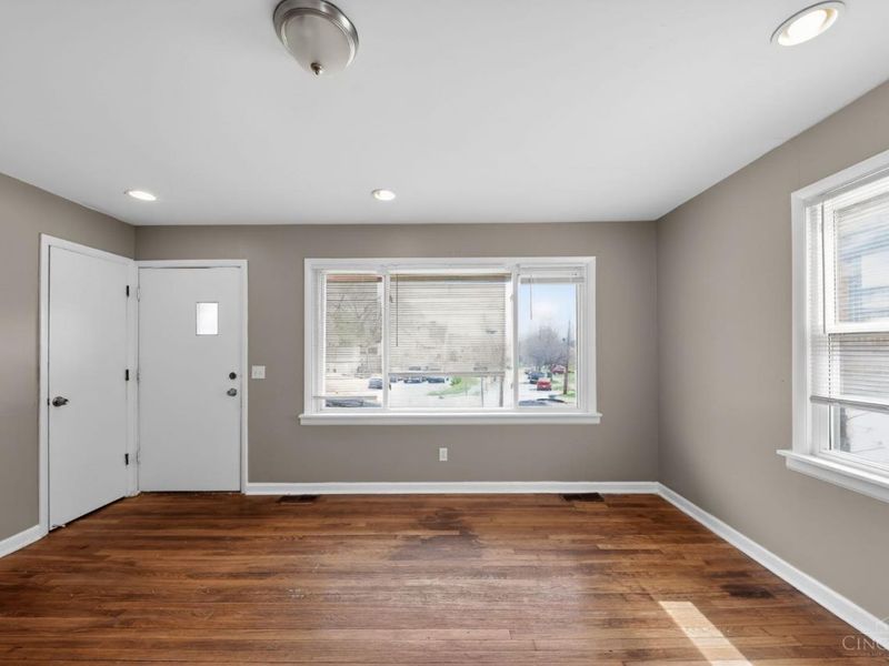 4438 Schulte Drive, Cincinnati, OH 45205 Photo 8