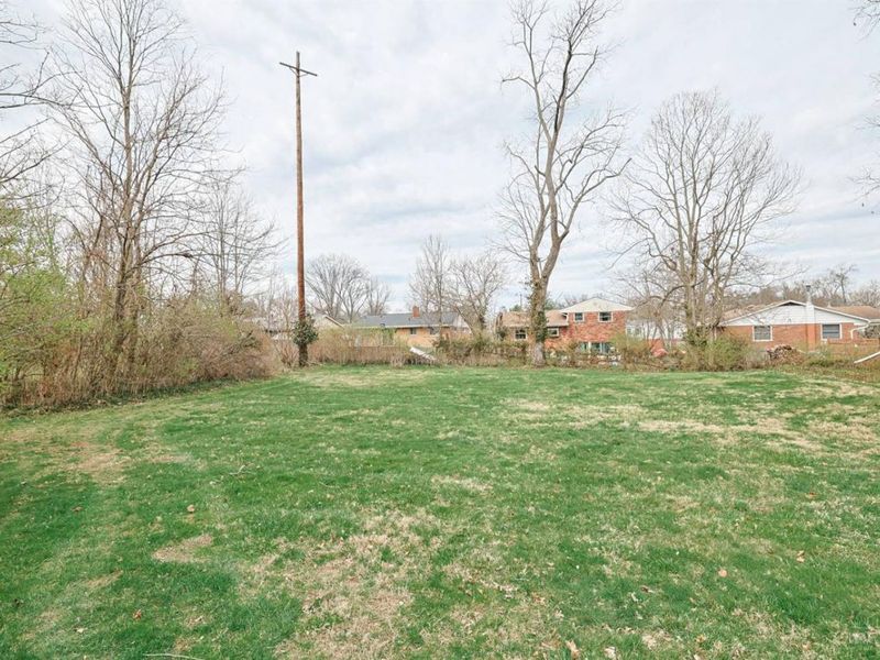 8757 Brittany Drive, Sycamore Township, OH 45242 Photo 21