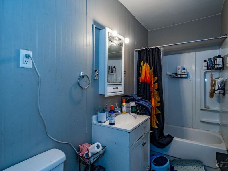 110 W Hudson Avenue, Dayton, OH 45405 Photo 11