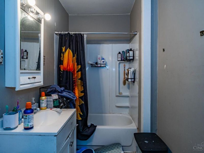 110 W Hudson Avenue, Dayton, OH 45405 Photo 12