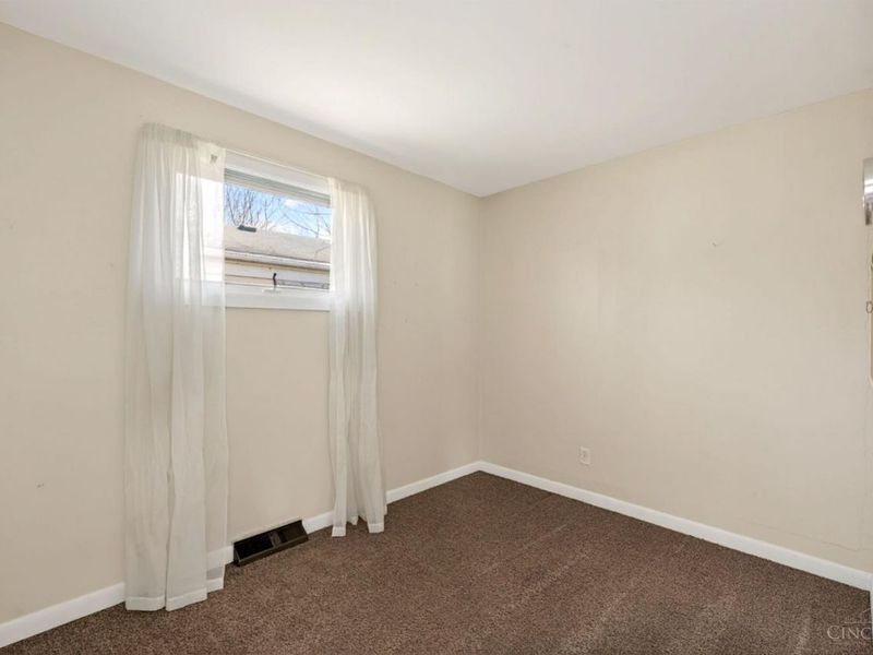 704 Seventeenth Avenue, Middletown, OH 45044 Photo 17