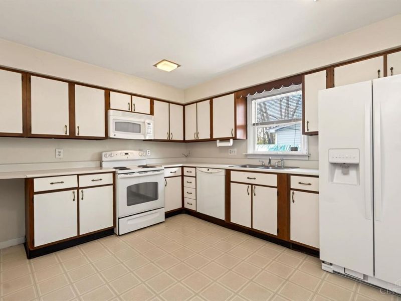 704 Seventeenth Avenue, Middletown, OH 45044 Photo 6