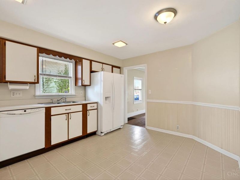 704 Seventeenth Avenue, Middletown, OH 45044 Photo 9