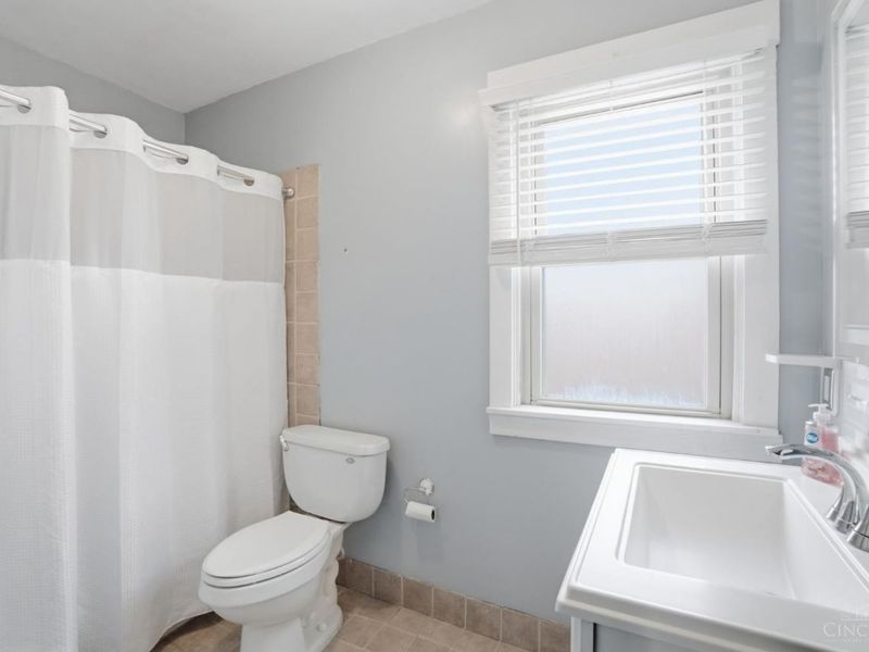 4808 Guerley Road, Cincinnati, OH 45238 Photo 21