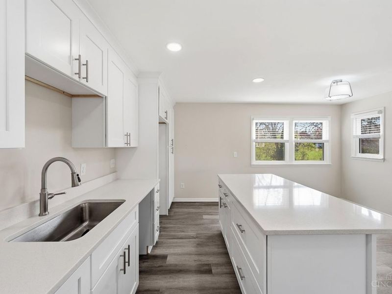 8474 Donna Lane, Sycamore Township, OH 45236 Photo 13