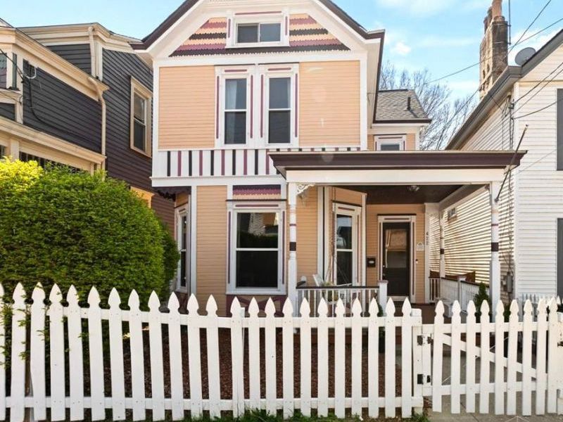 422 Stanley Avenue, Cincinnati, OH 45226 Photo 1