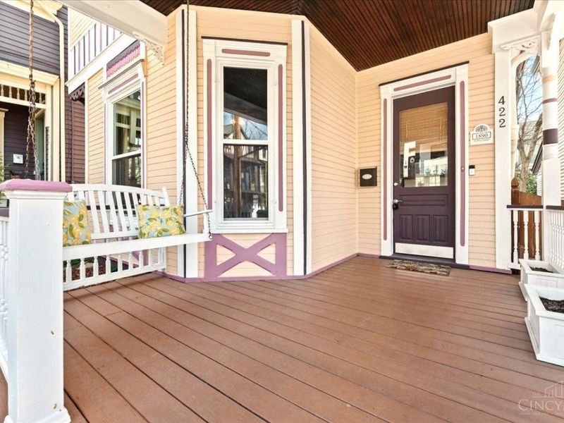 422 Stanley Avenue, Cincinnati, OH 45226 Photo 3