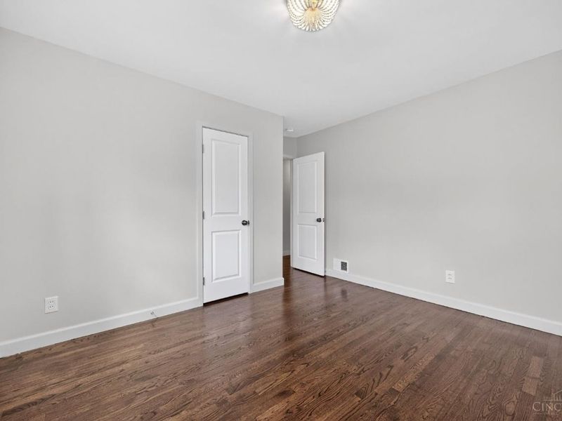 540 Observatory Drive, Cincinnati, OH 45246 Photo 29