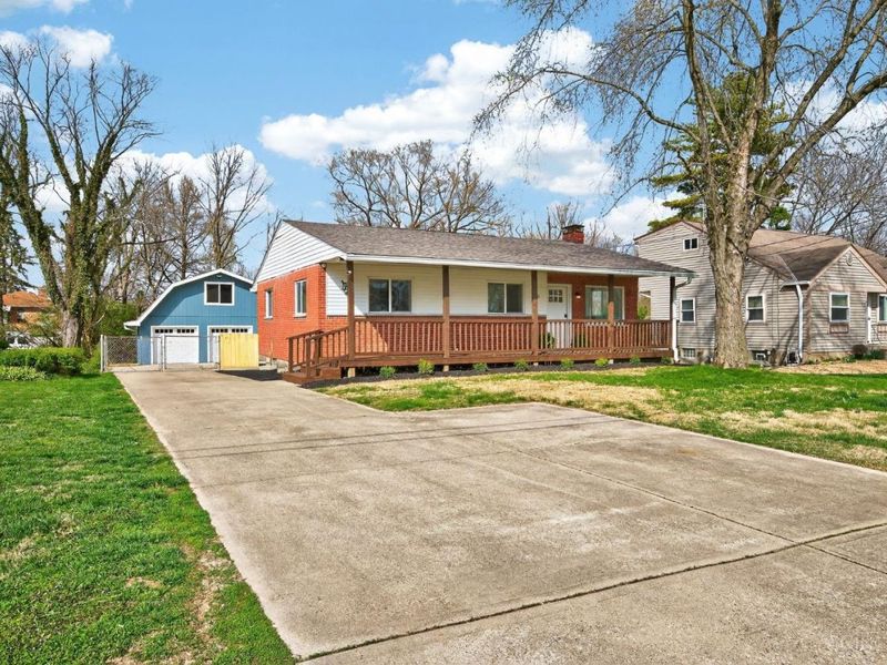 540 Observatory Drive, Cincinnati, OH 45246 Photo 3