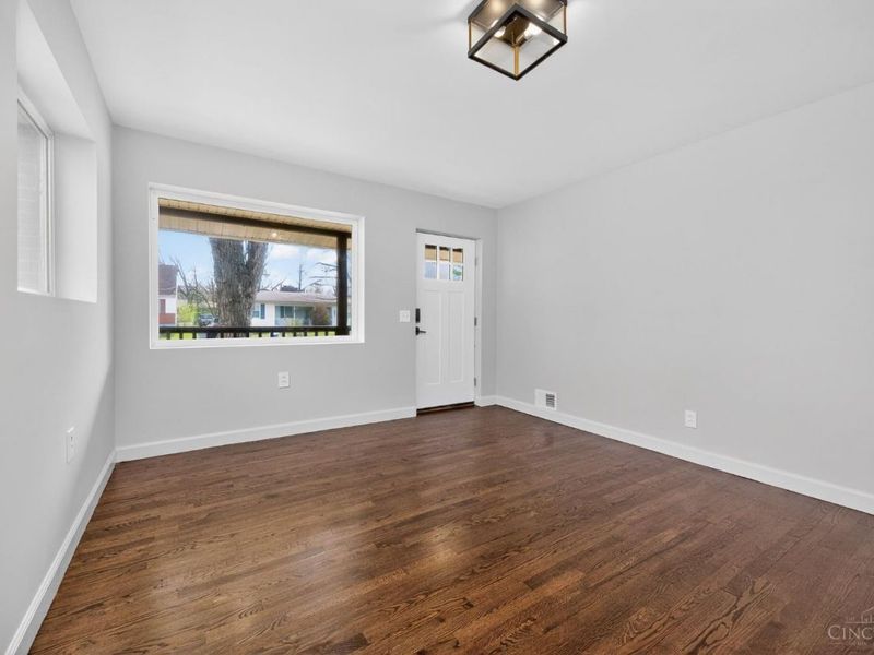 540 Observatory Drive, Cincinnati, OH 45246 Photo 5