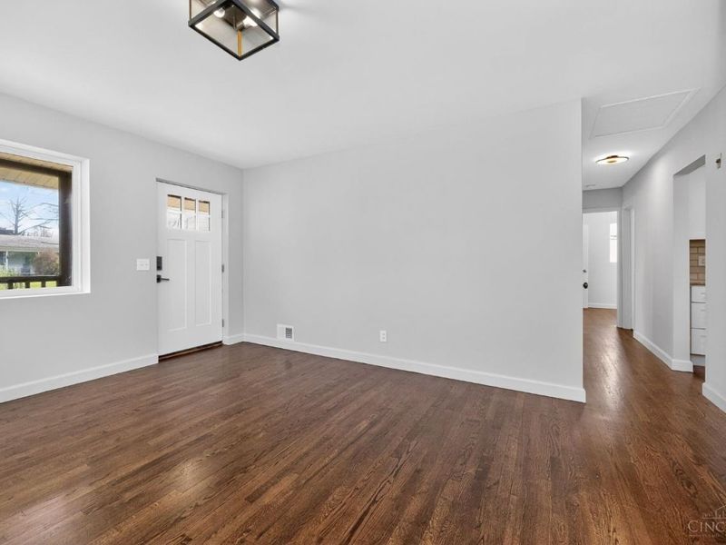 540 Observatory Drive, Cincinnati, OH 45246 Photo 9