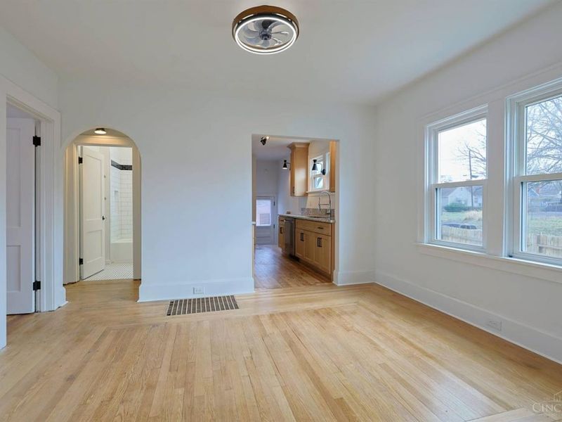 1832 Dallas Avenue, North College Hill, OH 45239 Photo 8