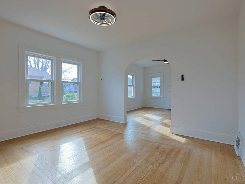 1832 Dallas Avenue, North College Hill, OH 45239 Photo 9