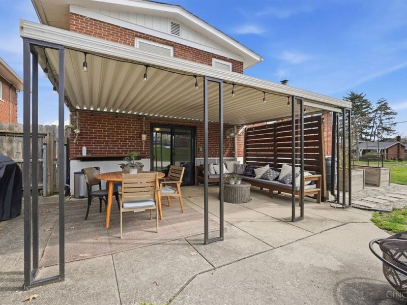 3301 Cresentview Lane, Green Township, OH 45248 Photo 31