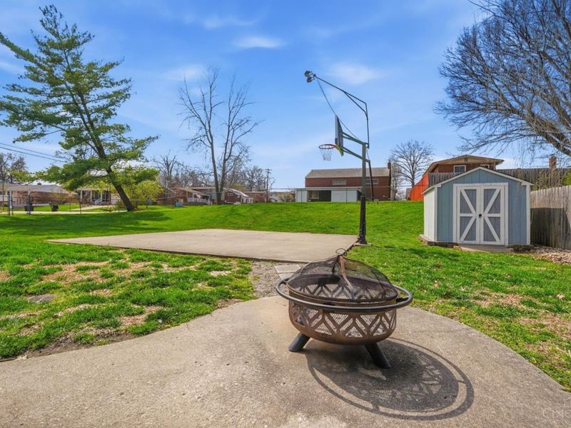 3301 Cresentview Lane, Green Township, OH 45248 Photo 33