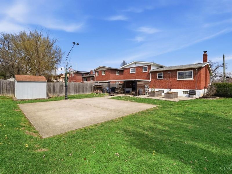 3301 Cresentview Lane, Green Township, OH 45248 Photo 34