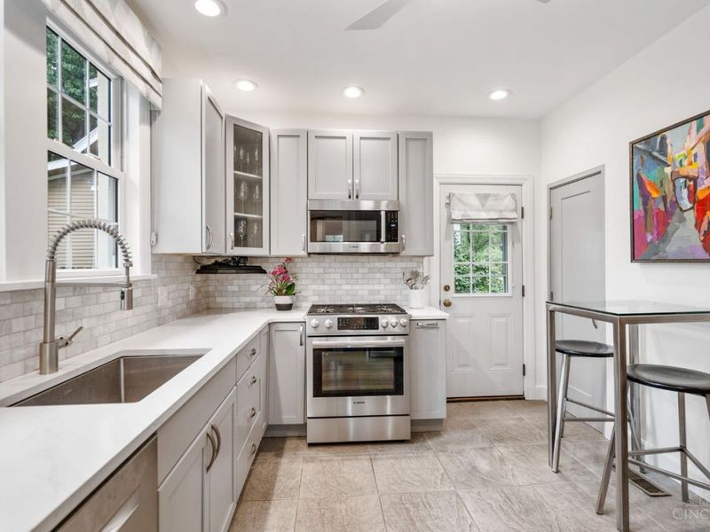 3246 Observatory Avenue, Cincinnati, OH 45208 Photo 25