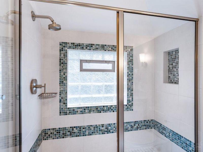 3246 Observatory Avenue, Cincinnati, OH 45208 Photo 47