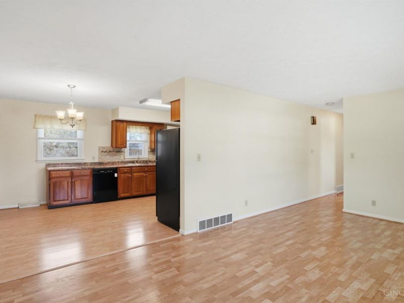 202 Sands Avenue, Monroe, OH 45050 Photo 9