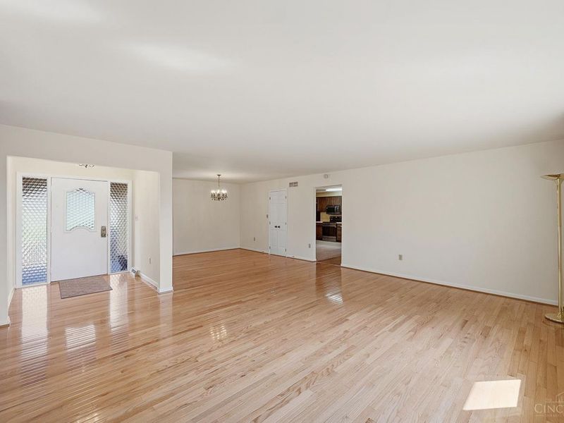 7999 Dimmick Road, West Chester, OH 45241 Photo 15