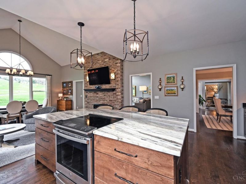 7721 Pine Isle Court, Newtown, OH 45244 Photo 10