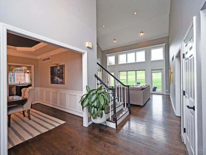 7721 Pine Isle Court, Newtown, OH 45244 Photo 5