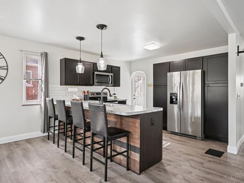 4052 Mcfarran Avenue, Cincinnati, OH 45211 Photo 13