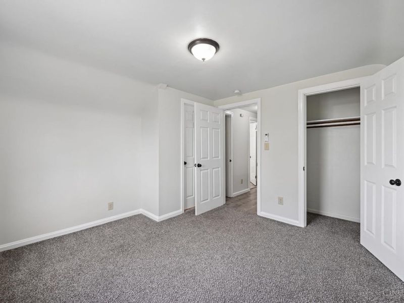 4052 Mcfarran Avenue, Cincinnati, OH 45211 Photo 22