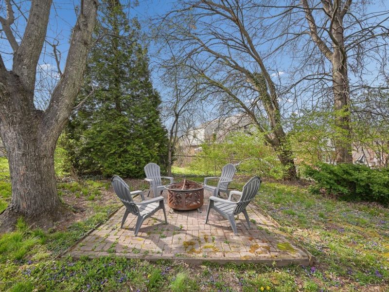 4052 Mcfarran Avenue, Cincinnati, OH 45211 Photo 37