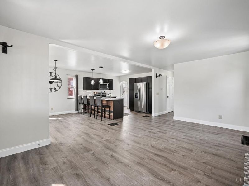 4052 Mcfarran Avenue, Cincinnati, OH 45211 Photo 4