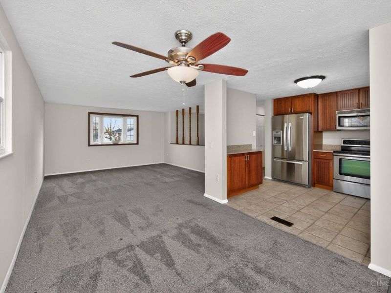 10225 Springknob Court, Colerain Township, OH 45251 Photo 15