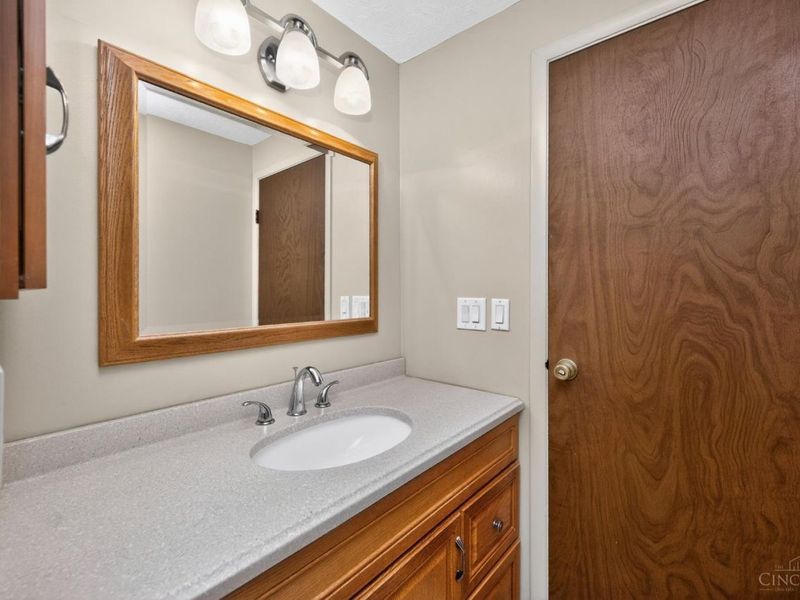 10225 Springknob Court, Colerain Township, OH 45251 Photo 26