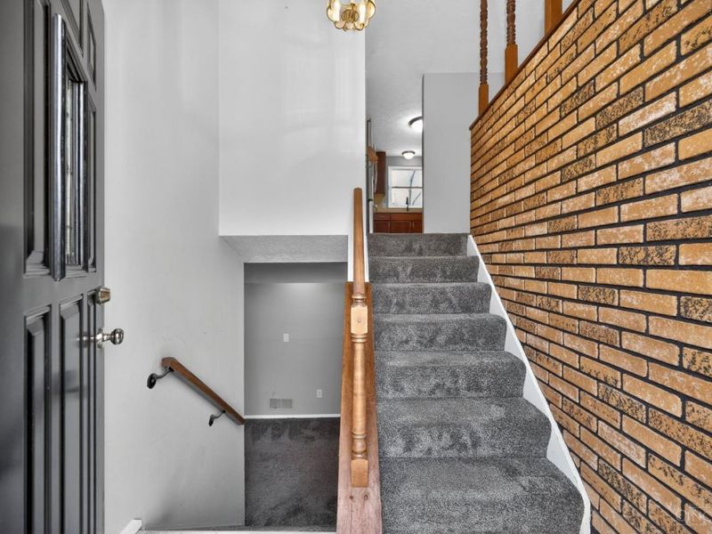 10225 Springknob Court, Colerain Township, OH 45251 Photo 5