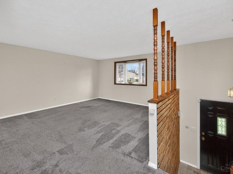 10225 Springknob Court, Colerain Township, OH 45251 Photo 6