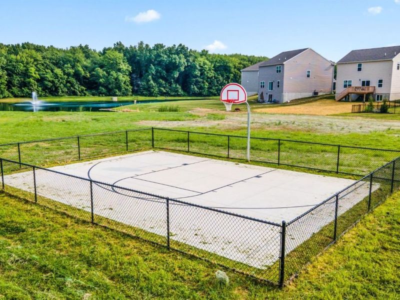 1898 Pondwood Court, Goshen Twp, OH 45122 Photo 6