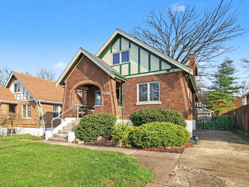 3058 Penrose Place, Cincinnati, OH 45211 Photo 1