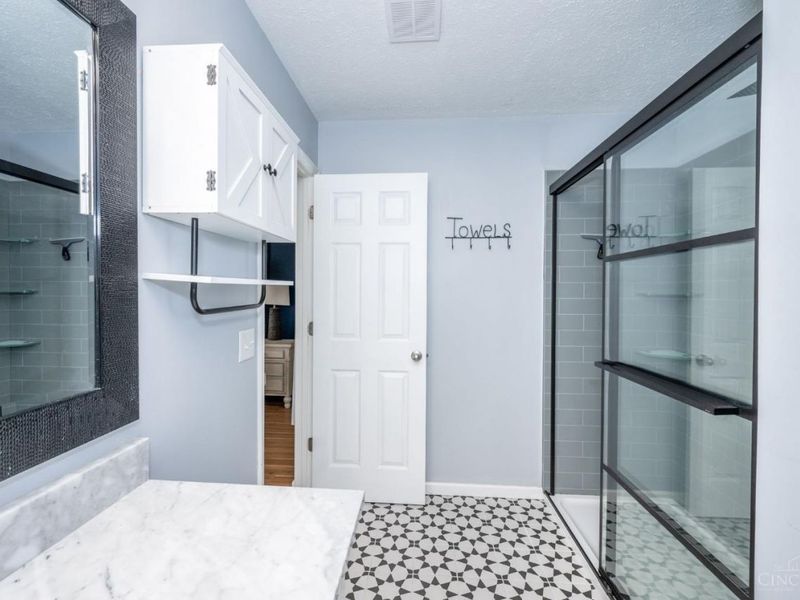 4888 Meadow Vista Court, Liberty Township, OH 45011 Photo 28