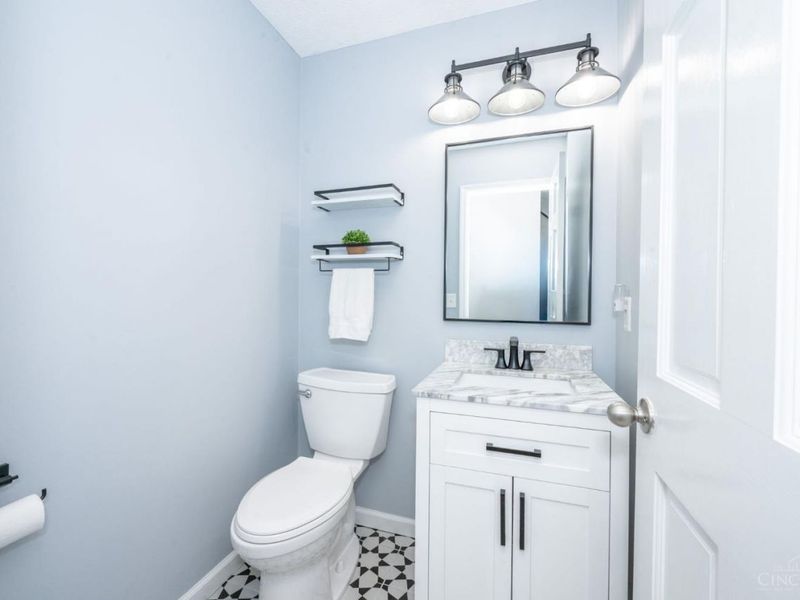 4888 Meadow Vista Court, Liberty Township, OH 45011 Photo 8