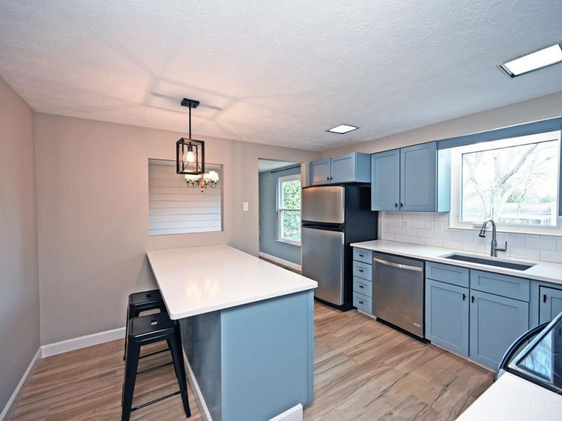 8878 Pembrooke Street, Maineville, OH 45039 Photo 16