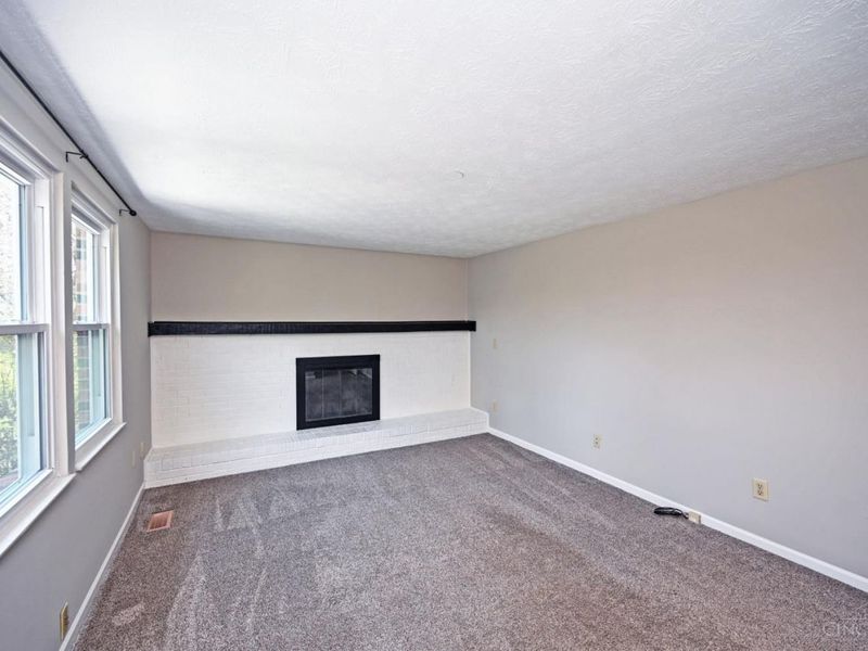 8878 Pembrooke Street, Maineville, OH 45039 Photo 20