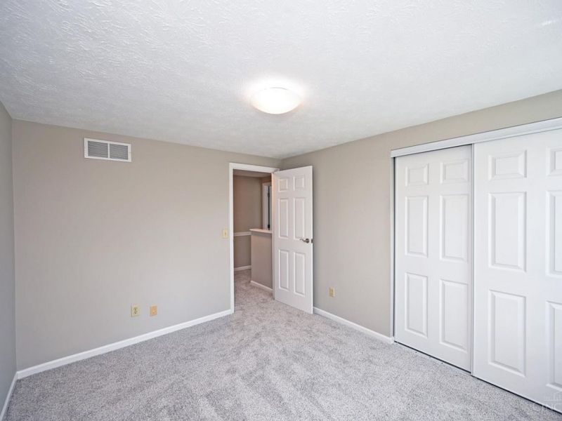 8878 Pembrooke Street, Maineville, OH 45039 Photo 28