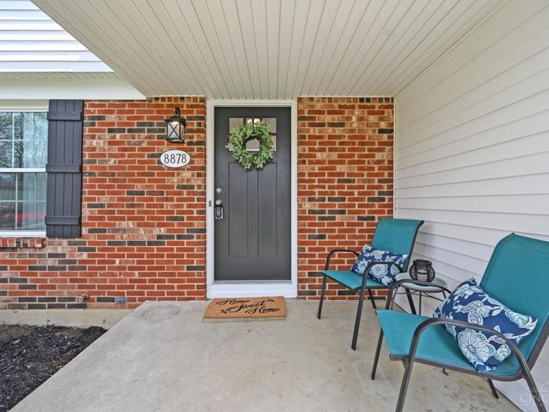 8878 Pembrooke Street, Maineville, OH 45039 Photo 3